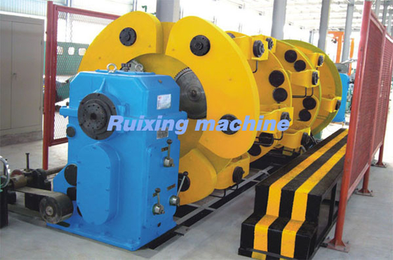 China Máquina de encalladura de 630 jaulas para trenzar los alambres y ACSR, alambre aislado del Al con la detrás-torsión proveedor